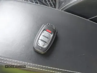 2016 Audi S6 Prestige z VIN WAUH2AFC1GN016187, wystawiony jako IAAI lot #42274744 z przebiegiem 169 821 mil mil oraz . Historia ofert i sprzedaży dostępna na DreamBid. Obrazek 11.
