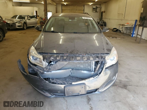 2015 Buick Regal z VIN 2G4GV5EK7F9156795, wystawiony jako Copart lot #54188515 z przebiegiem 132 219 mil mil oraz Szkoda całkowita • Salvage title. Historia ofert i sprzedaży dostępna na DreamBid. Obrazek 5.