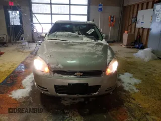 2008 Chevrolet Impala LS z VIN 2G1WB58N389217733, wystawiony jako Copart lot #52885795 z przebiegiem 198 985 mil mil oraz Nie do naprawy • Non repairable. Historia ofert i sprzedaży dostępna na DreamBid. Obrazek 5.