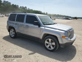 2016 Jeep Patriot Latitude с VIN 1C4NJPFA7GD543666, выставлен на аукционе Copart как лот 57157035 с пробегом 128 060 миль миль и Списание • Salvage title. История ставок и продаж доступна на DreamBid. Изображение 4.