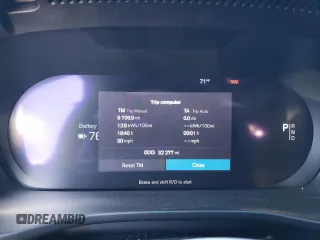 2023 Volvo C40 Recharge Pure Electric Plus with VIN YV4ED3GL6P2029879, listed as a Copart auction lot 78154264 with 32,277 mi miles and Salvage Title. Bid and sale history available at carsss.com. Image 9.