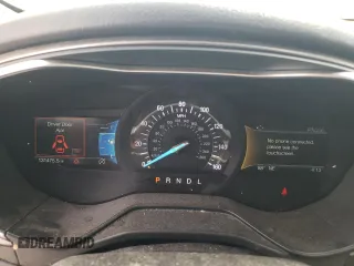 2020 Ford Fusion SE with VIN 3FA6P0HD8LR220834, listed as a Copart auction lot 63946975 with 131,475 mi miles and Clean title. Bid and sale history available at DreamBid. Image 9.