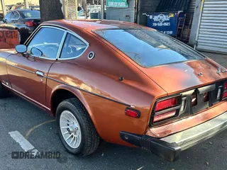 1978 Datsun 280ZX z VIN HLS30422351, wystawiony jako Copart lot #82871604 z przebiegiem 63 110 mil mil oraz Tytuł czysty. Historia ofert i sprzedaży dostępna na DreamBid. Obrazek 3.