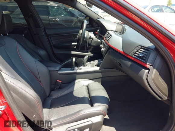 2012 BMW 3 Series 335i с VIN WBA3A9C53CFX59715, выставлен на аукционе IAAI как лот 42316918 с пробегом 139 483 миль миль и . История ставок и продаж доступна на DreamBid. Изображение 5.