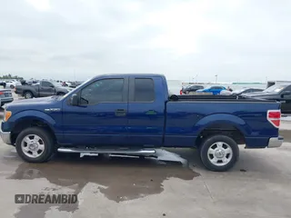 2009 Ford F-150 STX z VIN 1FTRX12889KB36180, wystawiony jako IAAI lot #42417491 z przebiegiem 142 973 mil mil oraz . Historia ofert i sprzedaży dostępna na DreamBid. Obrazek 14.