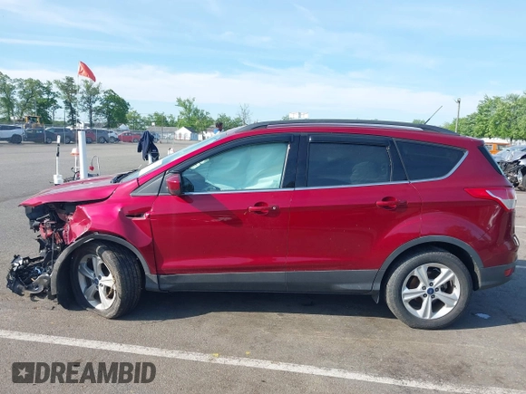 2014 Ford Escape SE z VIN 1FMCU0GX2EUB91517, wystawiony jako IAAI lot #42231093 z przebiegiem 67 436 mil mil oraz . Historia ofert i sprzedaży dostępna na DreamBid. Obrazek 15.