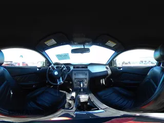 2013 Ford Mustang GT with VIN 1ZVBP8CF5D5232781, listed as a IAAI auction lot 40917812 with 130,447 mi miles. Bid and sale history available at carsss.com. Image 18.