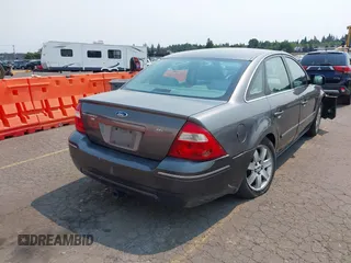 2006 Ford Five Hundred SEL with VIN 1FAFP27116G103482, listed as a IAAI auction lot 40033074 with 158,977 mi miles and . Bid and sale history available at DreamBid. Image 4.