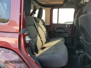 2022 Jeep Wrangler Unlimited Sahara Altitude with VIN 1C4HJXEG6NW117231, listed as a Copart auction lot 71226934 with 36,897 mi miles and Clean title. Bid and sale history available at DreamBid. Image 11.