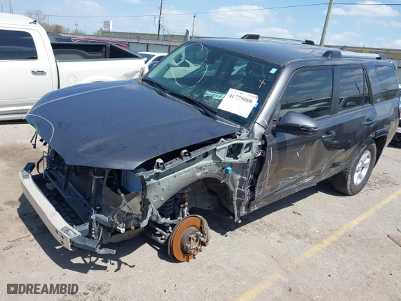 2022 Toyota 4Runner SR5 with VIN JTEEU5JRXN5260206, listed as a IAAI auction lot 41775088 with 69,235 mi miles. Bid and sale history available at carsss.com. Image 17.