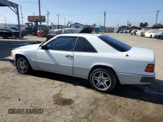 1990 Mercedes-Benz 300 with VIN WDBEA51D0LB167029, listed as a Copart auction lot 68581534 with 184,595 mi miles and Salvage Title. Bid and sale history available at carsss.com. Image 2.