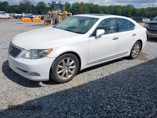 2008 Lexus LS 460 с VIN JTHBL46F185056710, выставлен на аукционе IAAI как лот 42521396 с пробегом 186 974 миль миль и . История ставок и продаж доступна на DreamBid. Изображение 18.