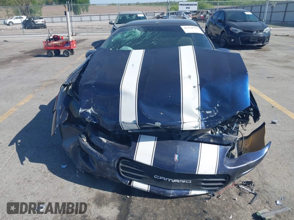 2001 Chevrolet Camaro Z28 z VIN 2G1FP22G312146719, wystawiony jako IAAI lot #42228792 z przebiegiem 134 142 mil mil oraz . Historia ofert i sprzedaży dostępna na DreamBid. Obrazek 6.