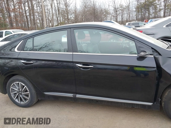 2021 Hyundai Ioniq Limited with VIN KMHC85LJ1MU079180, listed as a IAAI auction lot 41503959 with 33,679 mi miles and . Bid and sale history available at DreamBid. Image 13.