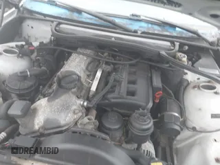 2004 BMW 3 Series 325Ci с VIN WBABV13404JT20060, выставлен на аукционе IAAI как лот 42087891 с пробегом Не указан миль и . История ставок и продаж доступна на DreamBid. Изображение 10.