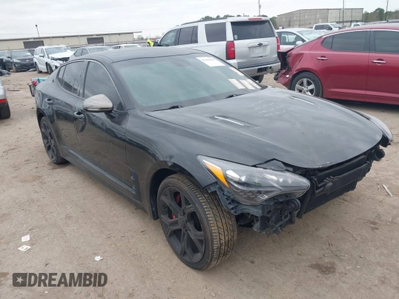 2020 Kia Stinger GT with VIN KNAE35LC2L6078391, listed as a IAAI auction lot 41409482 with 63,146 mi miles. Bid and sale history available at carsss.com. Image 1.