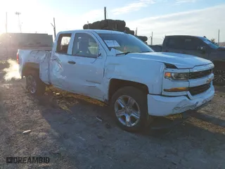 2016 Chevrolet Silverado 1500 Custom with VIN 1GCVKPEC4GZ325851, listed as a IAAI auction lot 41321525 with 70,013 mi miles. Bid and sale history available at carsss.com. Image 1.