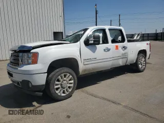 2012 GMC Sierra 2500HD Denali with VIN 1GT125E83CF228456, listed as a Copart auction lot 54000725 with Not provided miles and Salvage title. Bid and sale history available at DreamBid. Image 1.