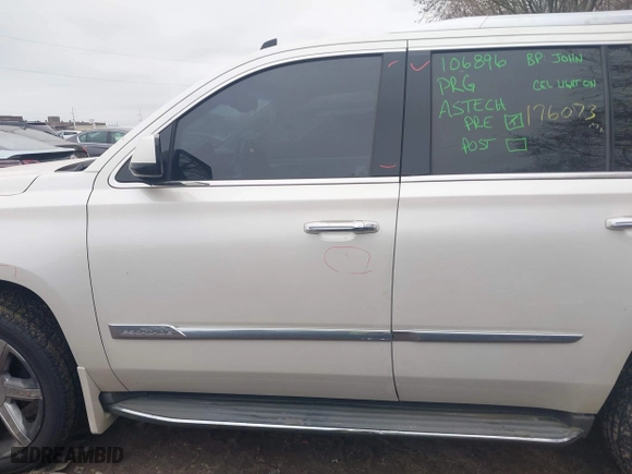 2015 Cadillac Escalade Premium with VIN 1GYS4CKJ0FR296009, listed as a IAAI auction lot 41168793 with 176,073 mi miles. Bid and sale history available at carsss.com. Image 15.