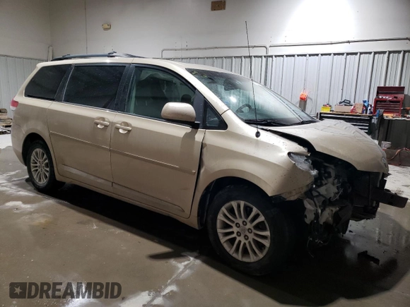 2013 Toyota Sienna XLE AAS with VIN 5TDYK3DCXDS380132, listed as a Copart auction lot 42227465 with 195,600 mi miles and Salvage Title. Bid and sale history available at carsss.com. Image 4.