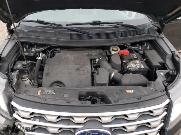 2017 Ford Explorer XLT with VIN 1FM5K7D83HGD63254, listed as a Copart auction lot 43622955 with 86,182 mi miles and Salvage Title. Bid and sale history available at carsss.com. Image 12.