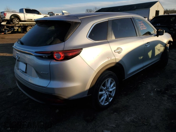 2016 Mazda CX-9 Sport with VIN JM3TCBBYXG0109313, listed as a Copart auction lot 67985372 with 49,815 mi miles. Bid and sale history available at carsss.com. Image 3.