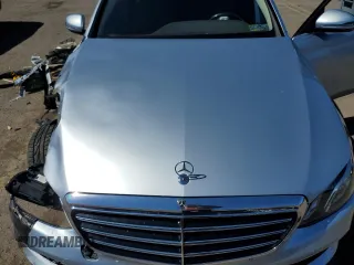 2018 Mercedes-Benz E with VIN WDDZF4KB0JA308167, listed as a Copart auction lot 49992405 with Not Provided miles and Salvage Title. Bid and sale history available at carsss.com. Image 11.