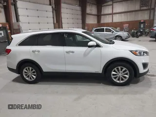 2018 Kia Sorento LX with VIN 5XYPGDA34JG360880, listed as a IAAI auction lot 41891431 with 90,996 mi miles. Bid and sale history available at carsss.com. Image 13.