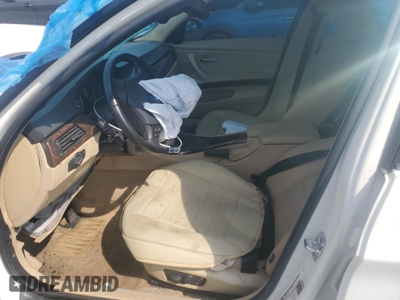 2008 BMW 3 Series 328xi with VIN WBAVC93558K043660, listed as a Copart auction lot 58417795 with Not provided miles and Salvage title. Bid and sale history available at DreamBid. Image 7.