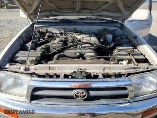 1998 Toyota 4Runner with VIN JT3GN87R5W0085448, listed as a Copart auction lot 52615305 with 252,676 mi miles and Clean Title. Bid and sale history available at carsss.com. Image 12.