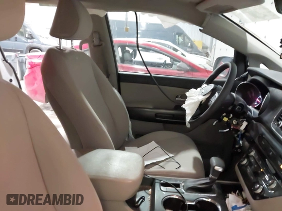 2019 Kia Sedona L with VIN KNDMA5C1XK6524868, listed as a IAAI auction lot 41048602 with 82,511 mi miles. Bid and sale history available at carsss.com. Image 5.