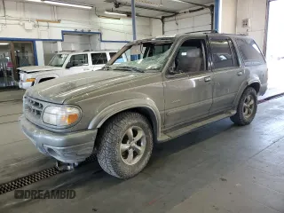2000 Ford Explorer Limited z VIN 1FMDU75EXYZA41631, wystawiony jako Copart lot #63808935 z przebiegiem 221 084 mil mil oraz Szkoda całkowita • Salvage title. Historia ofert i sprzedaży dostępna na DreamBid. Obrazek 1.