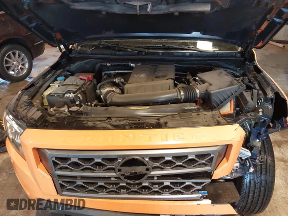 2023 Nissan Frontier S z VIN 1N6ED1CL7PN647236, wystawiony jako IAAI lot #41433437 z przebiegiem 28 683 mil mil oraz . Historia ofert i sprzedaży dostępna na DreamBid. Obrazek 10.