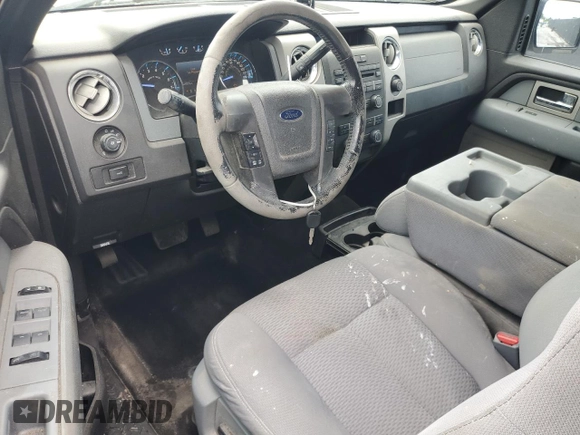 2011 Ford F-150 XL with VIN 1FTFX1CF4BFC86043, listed as a Copart auction lot 62817935 with 284,163 mi miles and Salvage title. Bid and sale history available at DreamBid. Image 8.