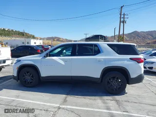 2022 Chevrolet Traverse LS with VIN 1GNERFKW1NJ126070, listed as a IAAI auction lot 41360305 with 37,592 mi miles. Bid and sale history available at carsss.com. Image 14.