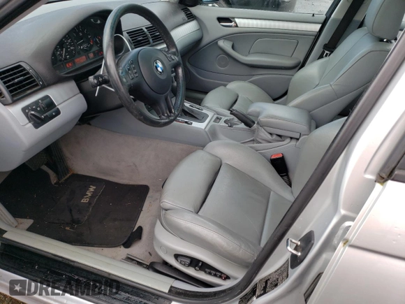 2004 BMW 3 Series 325i with VIN WBAAZ33414KP84853, listed as a Copart auction lot 52410235 with 109,397 mi miles and Clean Title. Bid and sale history available at carsss.com. Image 7.