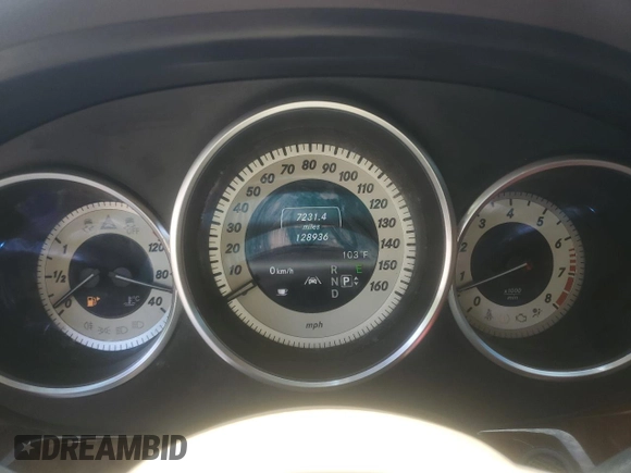 2013 Mercedes-Benz CLS 550 z VIN WDDLJ7DB9DA072058, wystawiony jako Copart lot #62888085 z przebiegiem 128 936 mil mil oraz Szkoda całkowita • Salvage title. Historia ofert i sprzedaży dostępna na DreamBid. Obrazek 9.