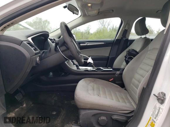 2015 Ford Fusion S with VIN 3FA6P0G76FR276254, listed as a Copart auction lot 54843405 with 185,344 mi miles and Clean Title. Bid and sale history available at DreamBid. Image 7.