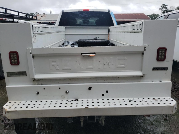 2019 Ford F-350 with VIN 1FD8W3BT8KEF59372, listed as a Copart auction lot 57202484 with 216,006 mi miles and Salvage title. Bid and sale history available at DreamBid. Image 6.