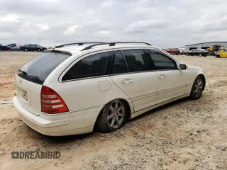 2005 Mercedes-Benz C 240 z VIN WDBRH61J45F597196, wystawiony jako Copart lot #74594094 z przebiegiem 153 537 mil mil oraz Szkoda całkowita • Salvage title. Historia ofert i sprzedaży dostępna na DreamBid. Obrazek 3.
