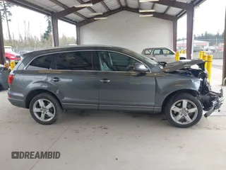 2014 Audi Q7 3.0L TDI Premium with VIN WA1CMAFE7ED017740, listed as a IAAI auction lot 41959691 with 112,521 mi miles. Bid and sale history available at carsss.com. Image 13.