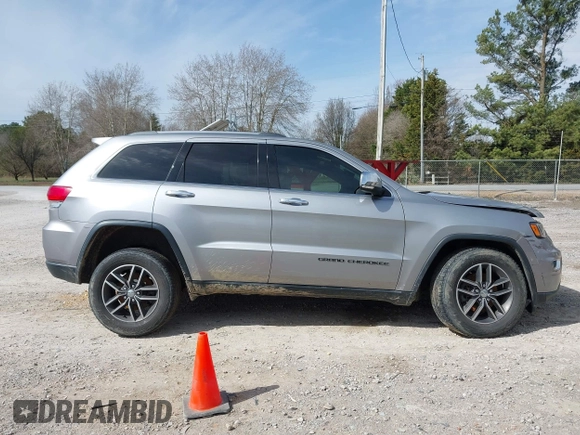2017 Jeep Grand Cherokee Limited with VIN 1C4RJEBG5HC867724, listed as a IAAI auction lot 41749355 with 138,255 mi miles. Bid and sale history available at carsss.com. Image 13.