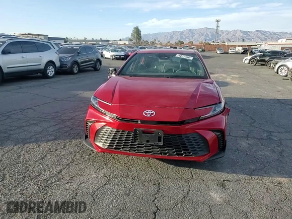2025 Toyota Camry LE with VIN 4T1DAACK0SU010021, listed as a Copart auction lot 47488275 with 10,677 mi miles and Clean Title. Bid and sale history available at carsss.com. Image 10.