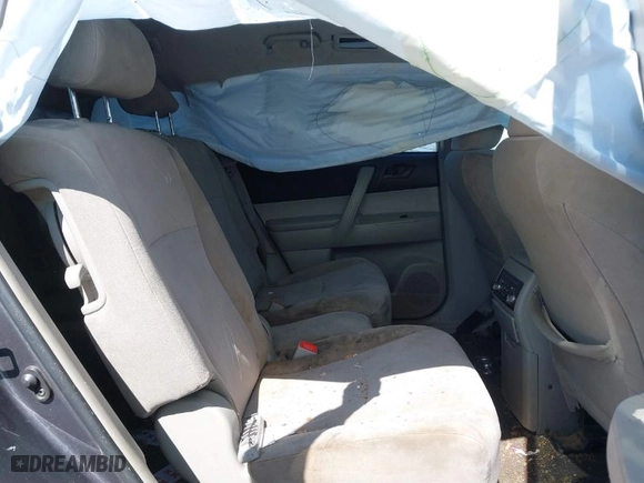 2012 Toyota Highlander with VIN 5TDBK3EH3CS123666, listed as a IAAI auction lot 41640074 with 195,424 mi miles. Bid and sale history available at carsss.com. Image 8.