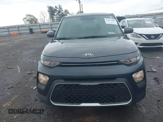 2020 Kia Soul S with VIN KNDJ23AU9L7732303, listed as a IAAI auction lot 41891442 with 47,101 mi miles and . Bid and sale history available at DreamBid. Image 12.
