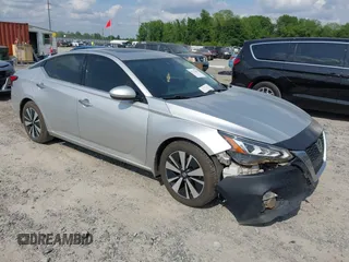 2019 Nissan Altima SL with VIN 1N4BL4EV1KC125818, listed as a IAAI auction lot 42114404 with 163,969 mi miles and . Bid and sale history available at DreamBid. Image 1.