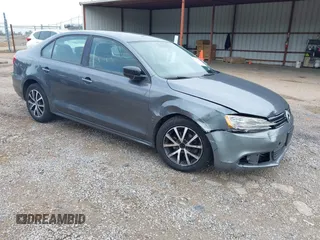 2013 Volkswagen Jetta S с VIN 3VW2K7AJ5DM369293, выставлен на аукционе IAAI как лот 42172959 с пробегом 170 983 миль миль и . История ставок и продаж доступна на DreamBid. Изображение 1.