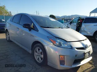 2010 Toyota Prius II z VIN JTDKN3DU4A0077903, wystawiony jako IAAI lot #41841200 z przebiegiem 194 957 mil mil oraz . Historia ofert i sprzedaży dostępna na DreamBid. Obrazek 1.