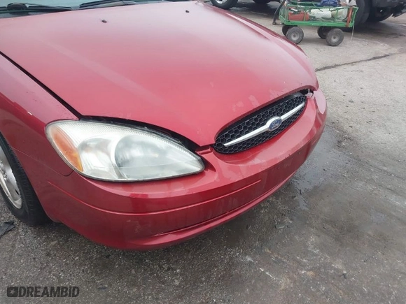 2001 Ford Taurus SE Standard with VIN 1FAFP58U31G186562, listed as a IAAI auction lot 41794602 with 152,805 mi miles. Bid and sale history available at carsss.com. Image 19.
