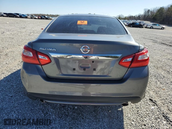 2017 Nissan Altima S z VIN 1N4AL3AP3HN317574, wystawiony jako Copart lot #49417675 z przebiegiem 76 276 mil mil oraz Szkoda całkowita • Salvage title. Historia ofert i sprzedaży dostępna na DreamBid. Obrazek 6.